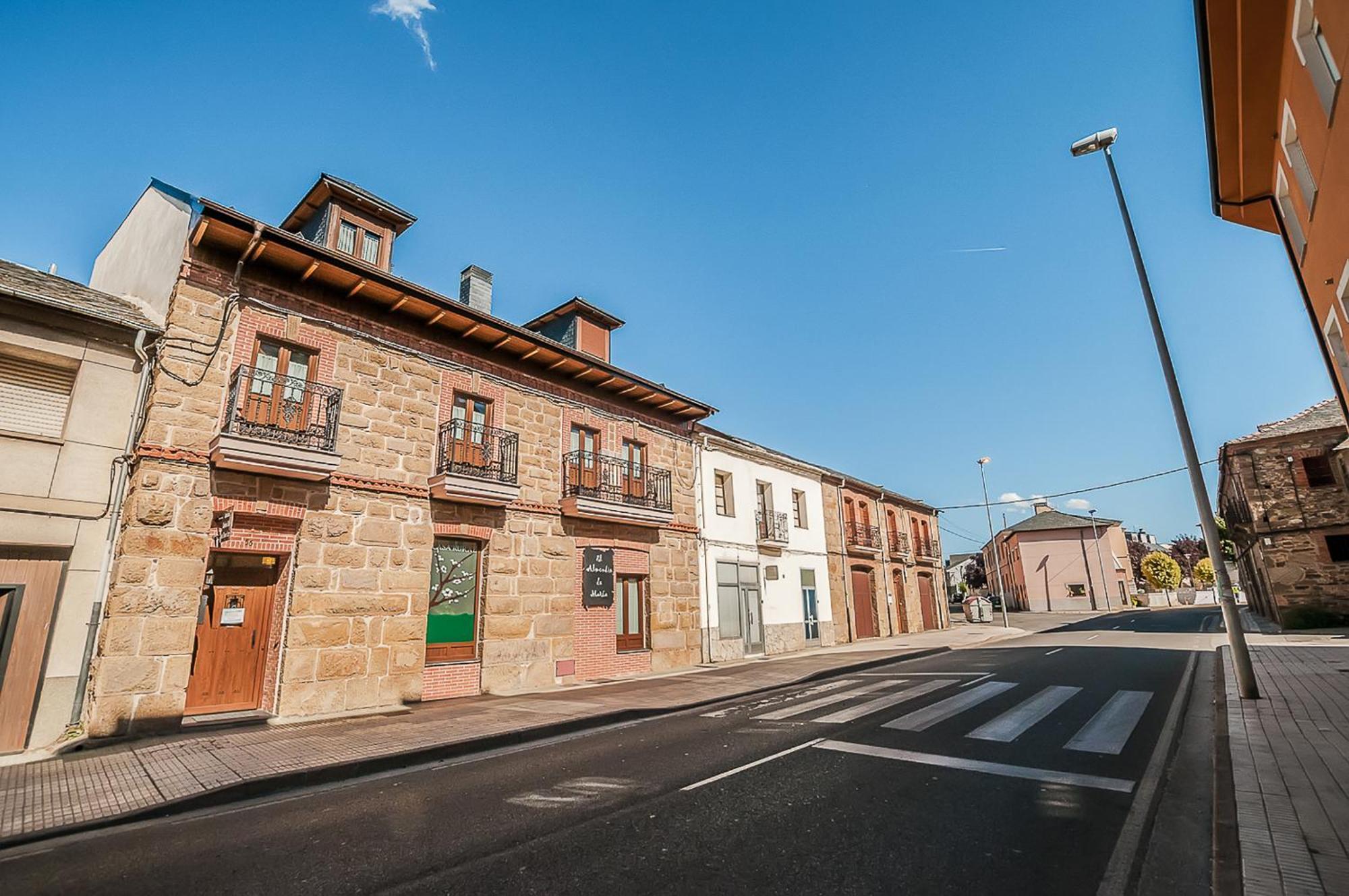 Casa Rural El Almendro De Maria Ponferrada Exteriér fotografie